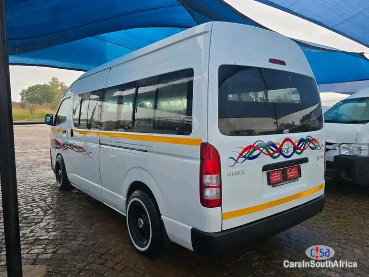 Toyota Quantum 2.5 D-4D Sesfikile 16-seat Manual 2020