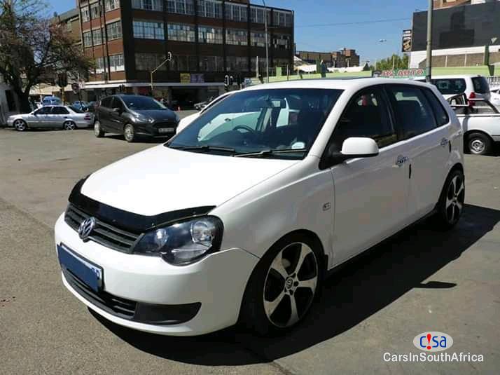 Volkswagen Polo 1.4 Manual 2014 - image 2