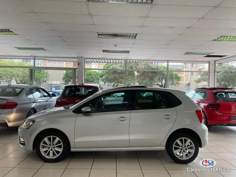 Volkswagen Polo 1.2 Tsi Comfortline Manual 2017 - image 4