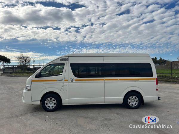 Picture of Toyota Quantum 2.5 GL 14 Seater Manual 2022 in Western Cape