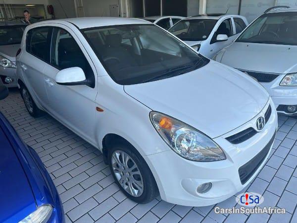 Hyundai i20 1.2 Motion Manual 2013 - image 3
