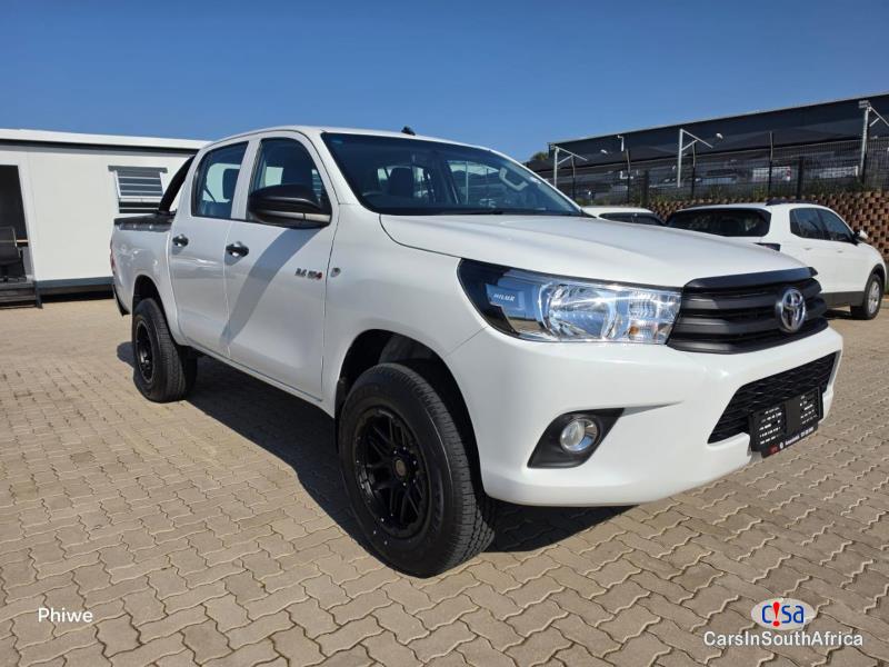 Picture of Toyota Hilux 2.4 GD-6 ...0679505805 Manual 2023