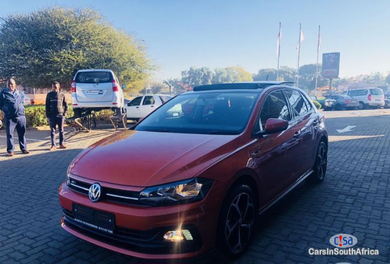 Volkswagen Polo 1.0 Tsi Automatic 2019 - image 4