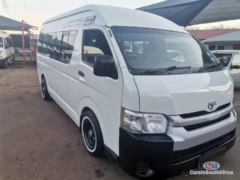 Pictures of Toyota Quantum 2.5 D4D Sesifikire Manual 2018