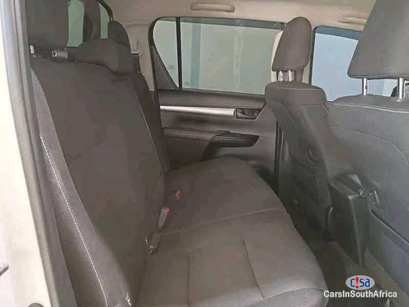 Toyota Hilux 2.4GD-6 0813350925 Automatic 2025 - image 6