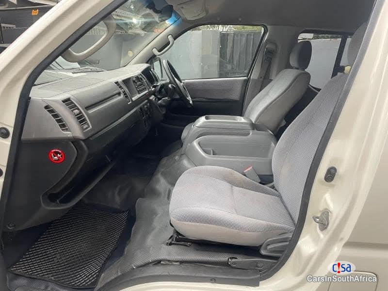 Toyota Quantum 2.5 D4-D GL Manual 2020 in South Africa