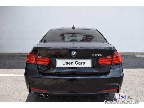 BMW 3-Series Automatic 2012 - image 5