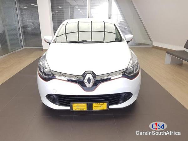 Renault Clio Manual 2016 in Western Cape
