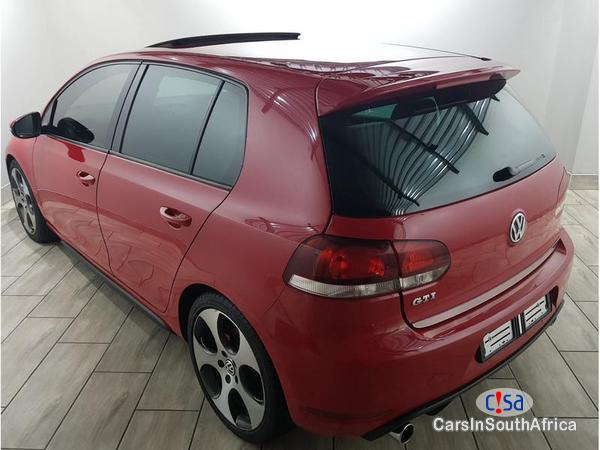 Volkswagen Golf Automatic 2010 - image 2
