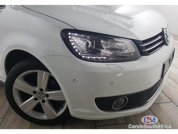 Volkswagen Touran Manual 2014