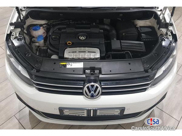 Volkswagen Touran Manual 2014 in Gauteng