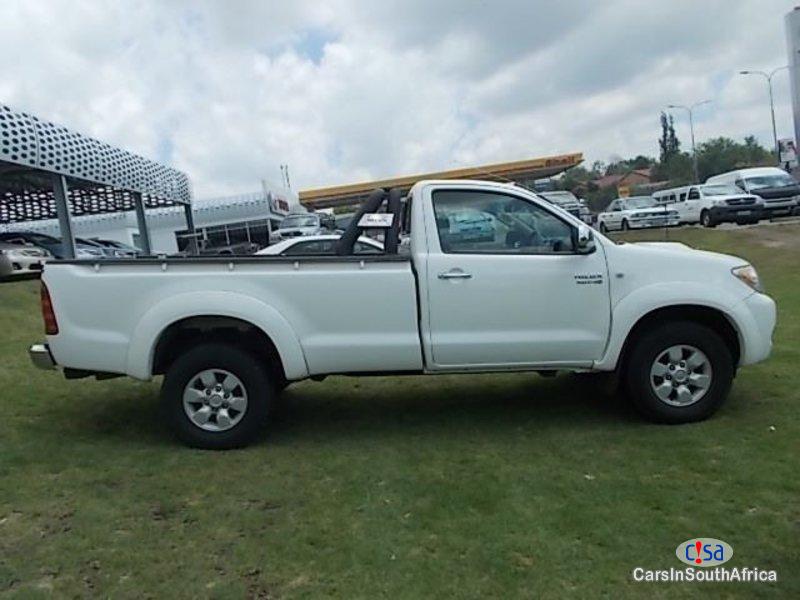 Picture of Toyota Hilux 0783349415 Manual 2009 in South Africa