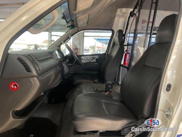 Toyota Quantum 2.5 D-4D Sesfikile 16-Seat Manual 2023 in South Africa