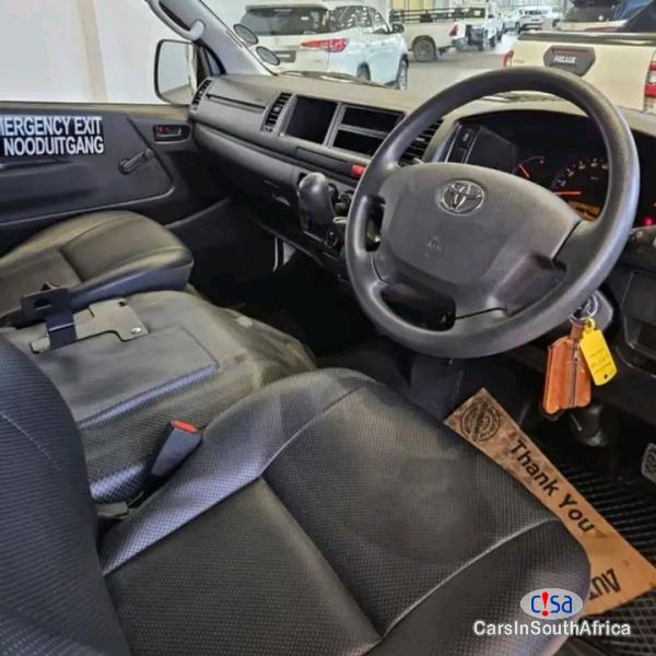 Toyota Quantum 2.5 /call Whatsapp 0705009841 Manual 2020 in Gauteng