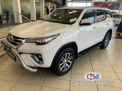 Toyota Fortuner 2.8 Automatic 2018 - image 2