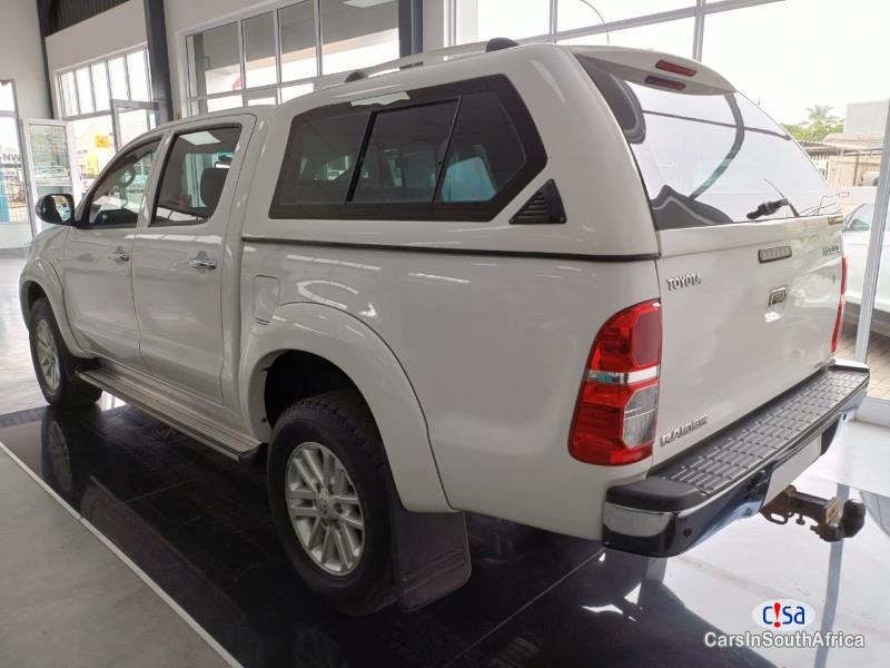 Toyota Hilux Slx Manual 2013 in South Africa