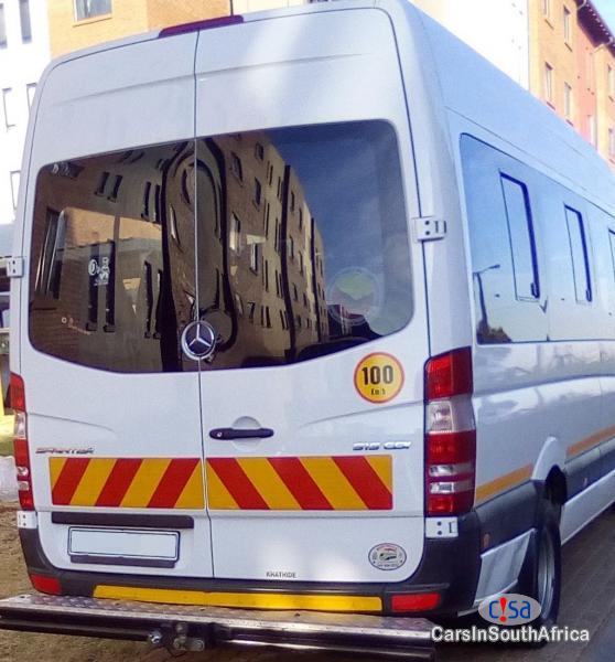 Mercedes Benz SLS 311 Manual 2013