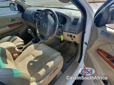 Picture of Toyota Fortuner 3.0D4D Manual 2013 in Gauteng