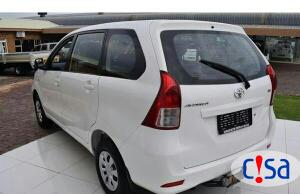 Toyota Avanza 1.5 Manual 2014 in South Africa