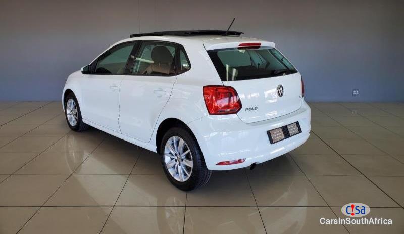 Volkswagen Polo Hatchback Manual 2016 in Mpumalanga - image