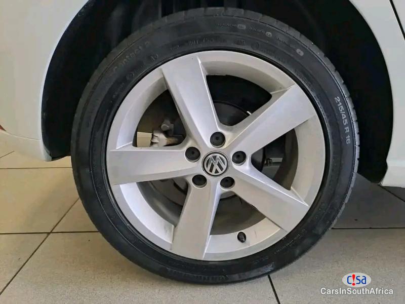 Volkswagen Polo TSi 1.2 [0817579183] Manual 2017 - image 9