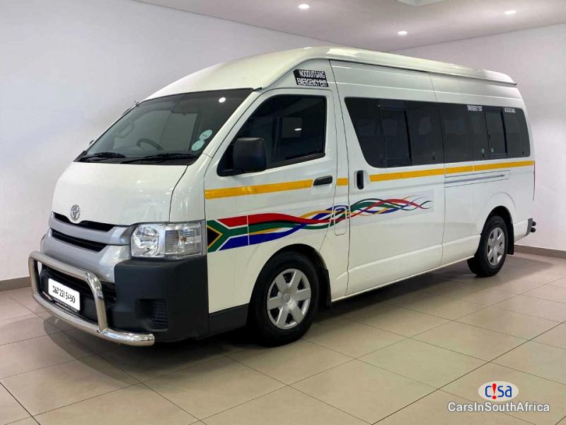 Toyota Quantum 2.5 D-4D Sesfikile 067 251 5460 Manual 2022 - image 2