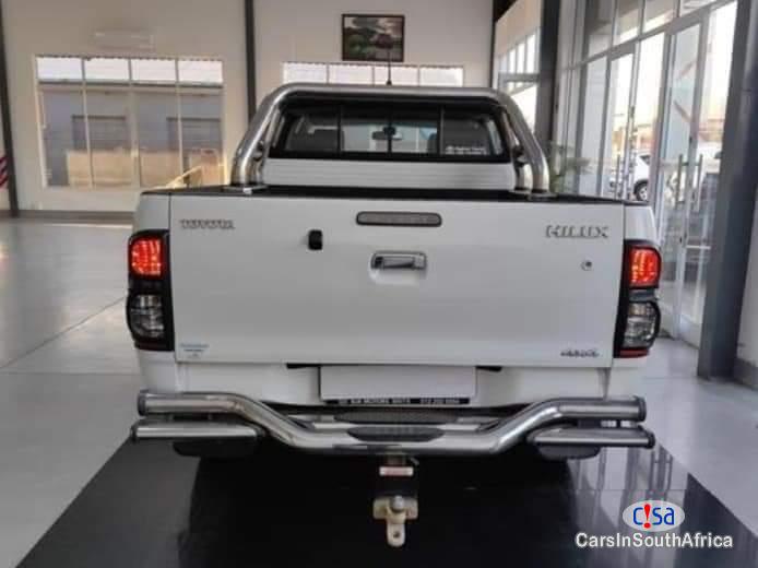 Toyota Hilux Toyota Hilux Legend 45 Contact Or WhatsApp 0665141346 Manual 2015 - image 4