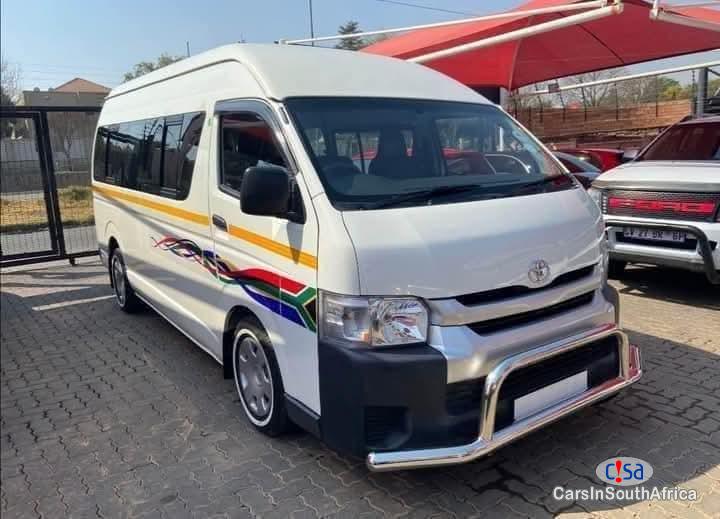 Toyota HiAce 2.5 D4d Sesfikile (0726318146) Manual 2023 - image 3