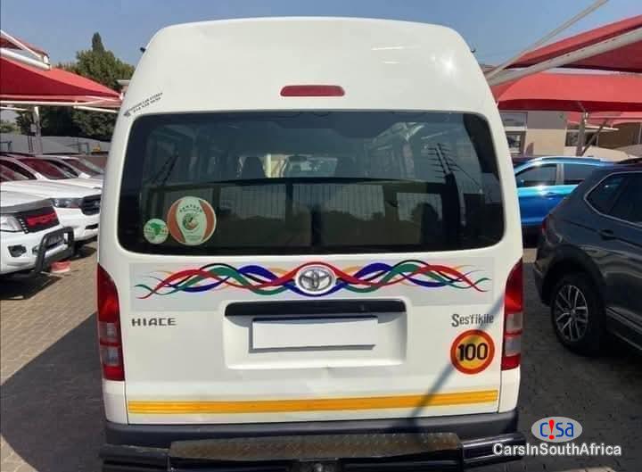 Toyota HiAce 2.5 D4d Sesfikile (0726318146) Manual 2023 - image 4