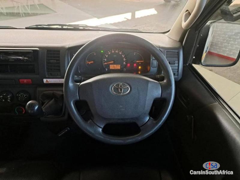 Toyota HiAce 2023 Toyota Quantum 2.5 D4D Sesfikile L0698183175 0r Manual 2023 in North West - image