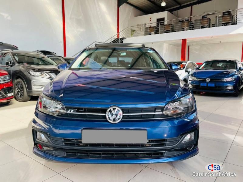 Pictures of Volkswagen Polo Hatch 1.0Tsi Comfortline R-line Manual 2019