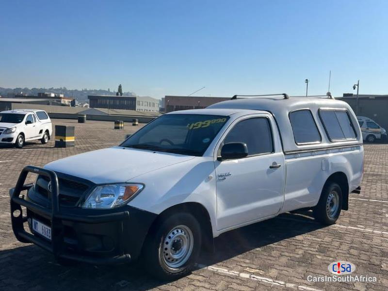Toyota Hilux 2.5 Manual 2008 - image 2