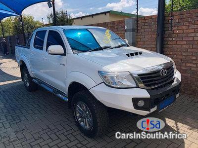 Toyota Hilux 2.5D Manual 2014 - image 2
