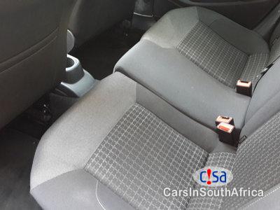 Volkswagen Polo 1.2 TSi Comfortline Manual 2015 - image 10