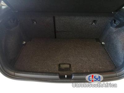 Volkswagen Polo 1.0 Trendline Hatch Manual 2018 - image 10