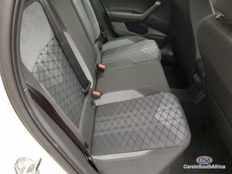 Volkswagen Golf Manual 2018 - image 5