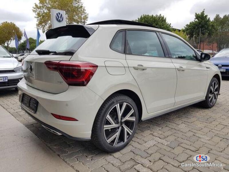 Volkswagen Golf Manual 2018 - image 6