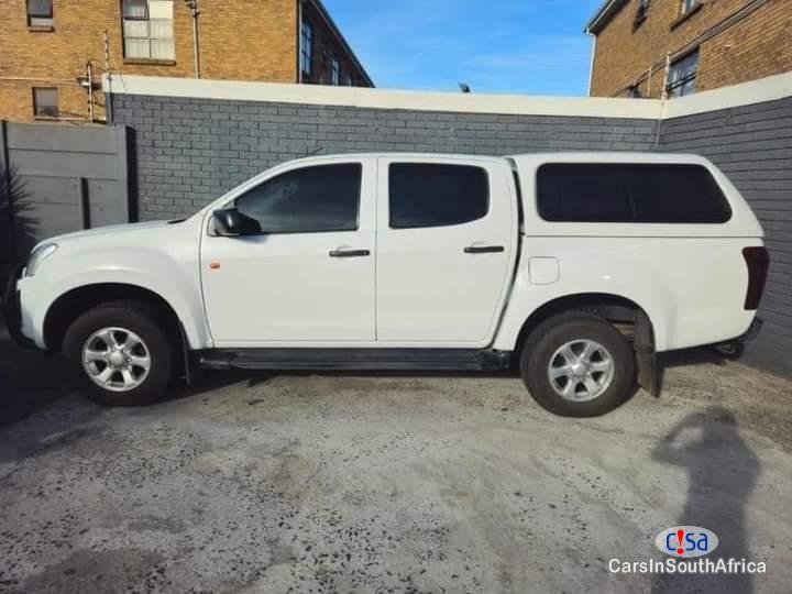 Isuzu KB250 250 Manual 2015 in Northern Cape