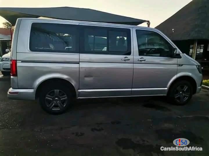 Volkswagen Kombi 2.0 Automatic 2016 - image 2
