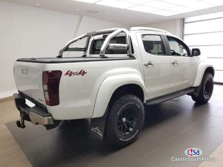 Isuzu Other 3.0 Automatic 2018