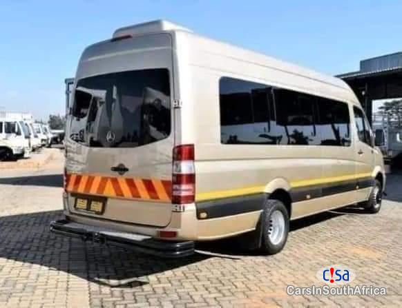 Mercedes Benz 519 Automatic 2018