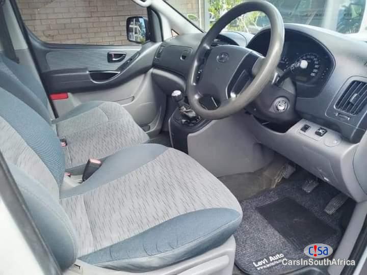 Hyundai H-1 1.4 Manual 2018 - image 4