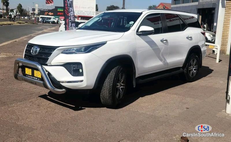 Toyota Fortuner 2.5 GD-6Raised Body Auto( +27 685845776 Automatic 2019 - image 3