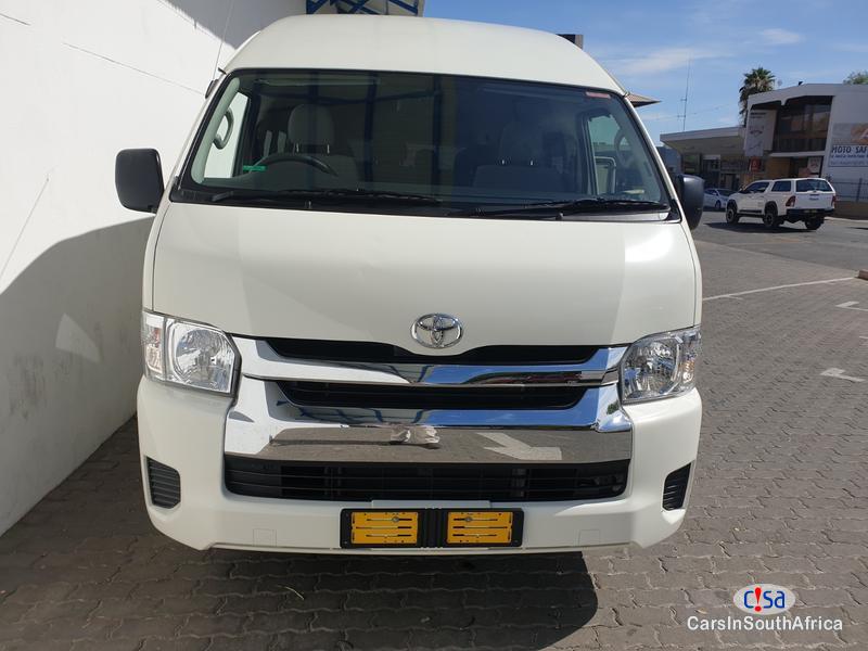 Toyota Quantum 2.7 Pure White Quantum Manual 2019 in South Africa