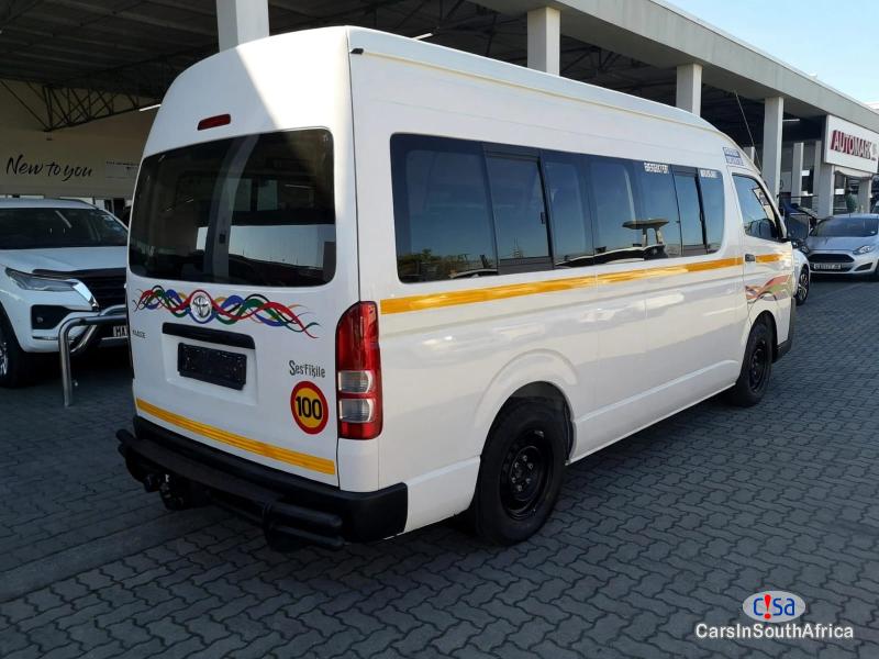 Toyota Quantum 2.5 Sesifikile 16 Seats ( +27 685845776 Manual 2020 in South Africa
