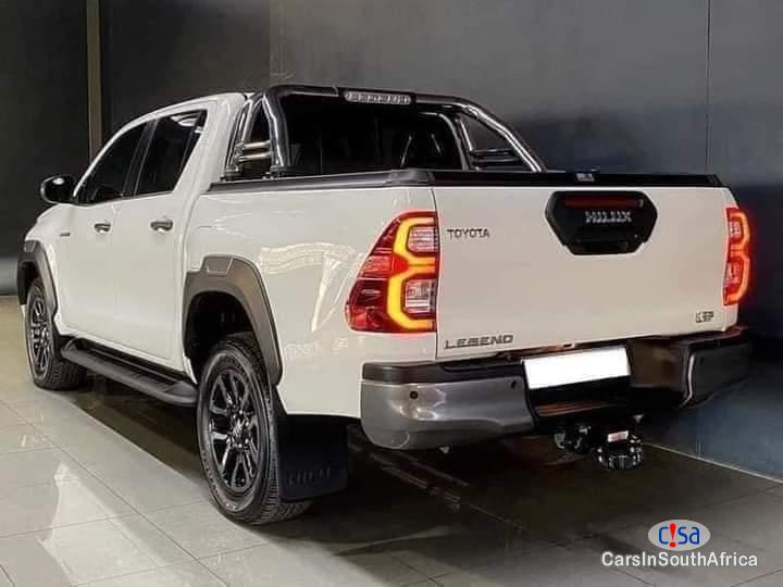 Toyota Hilux 2.8GD-6 LEGEND 50 0672826521 Manual 2020