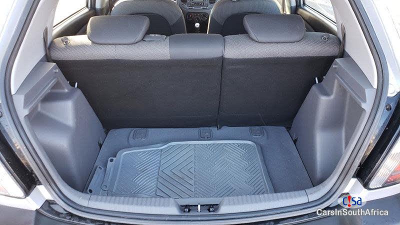 Kia Rio 1.4 Hatchback Manual 2008 - image 8