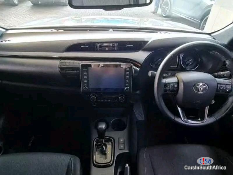 Toyota Hilux 2.8 Automatic 2019 - image 10