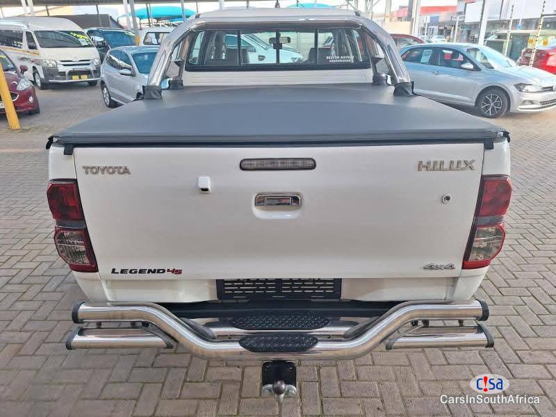 Picture of Toyota Hilux Manual 2016 in Western Cape