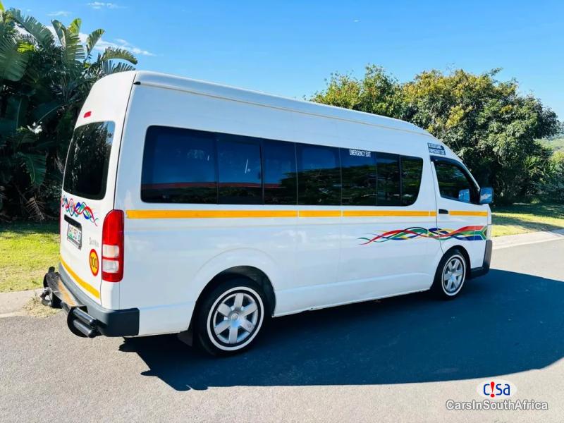 Toyota Quantum 2.5 D-4D Sesfikile Call 081 494 5928 Delivery Nationwide Manual 2019